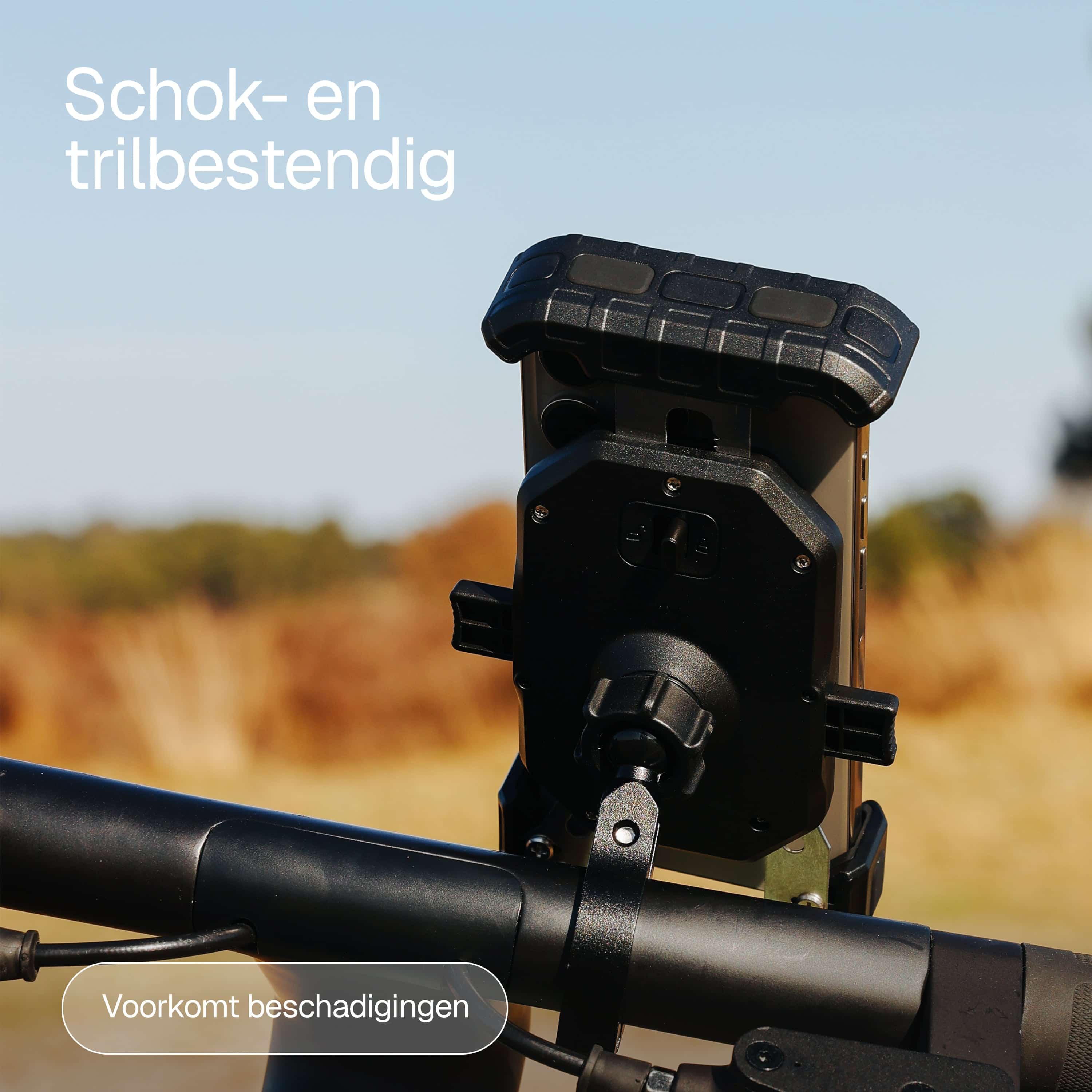 Gebruik van Wegman fiets houder tijdens mountainbiketocht op ruig terrein schok en trilbestendig